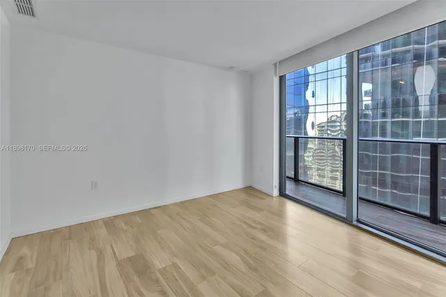 $7,000 | 801 South Miami Avenue, Unit 4404, Miami, FL 33131