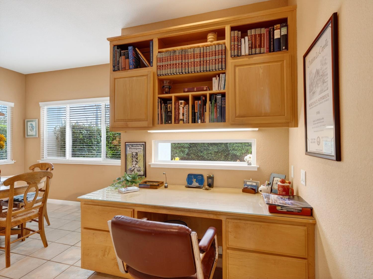 416 Merganser Place Davis, CA 95616 - Photo 19 of 46 a room with a table and chairs