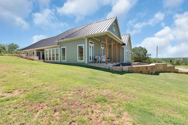 $699,800 | 908 Sandy Mountain Drive, Sunrise Beach, TX 78643