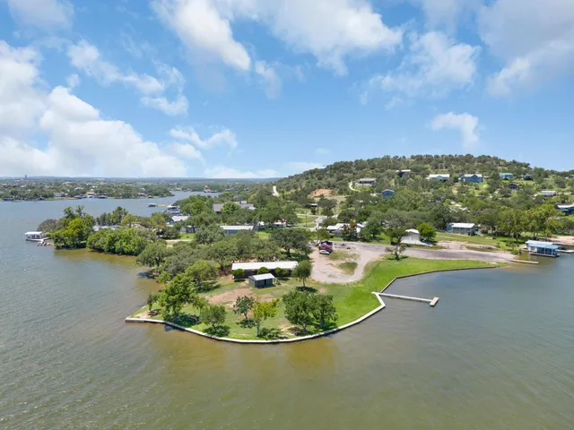 $699,800 | 908 Sandy Mountain Drive, Sunrise Beach, TX 78643