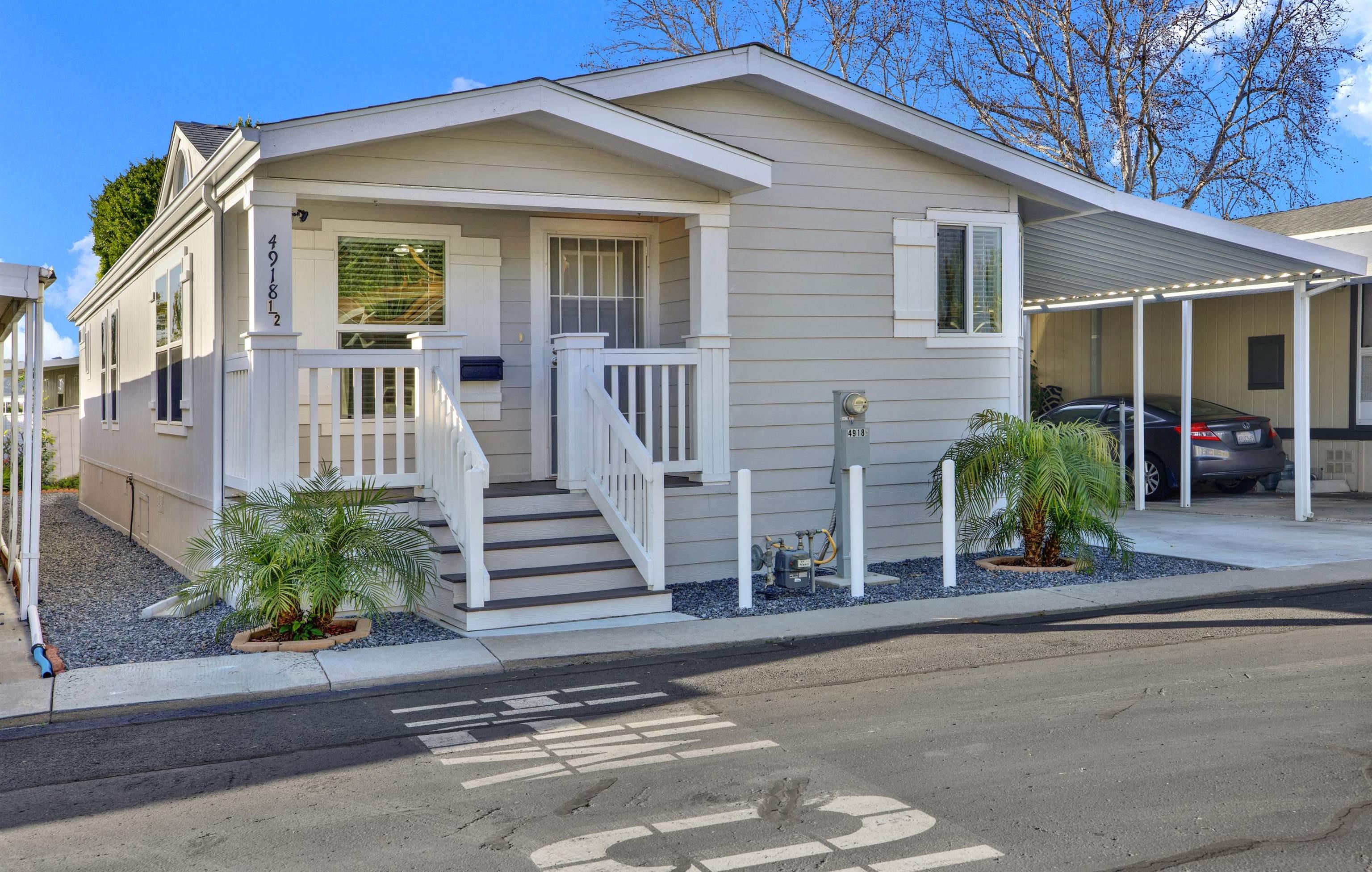 4918 1/2 Old Cliffs Rd  