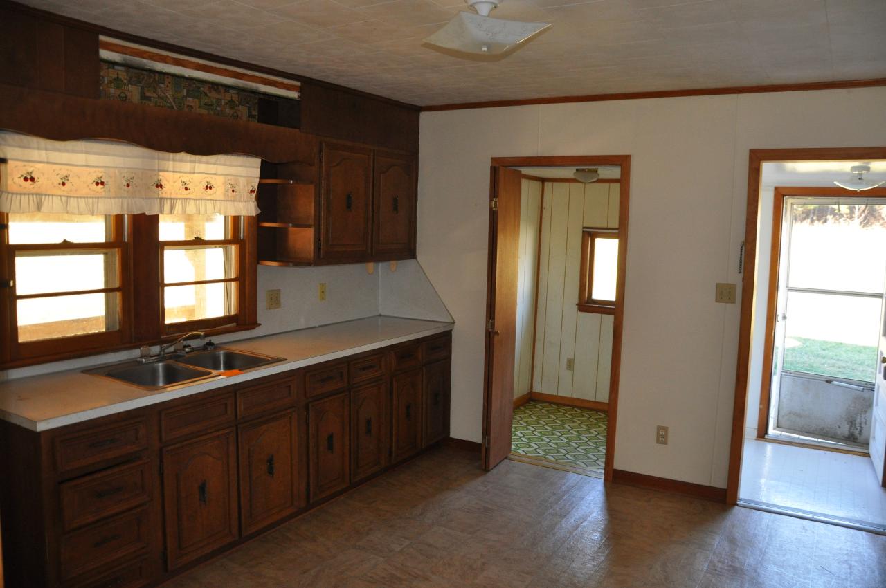2875 Doe Run Road Rocky Mount, VA 24151 - Photo 6 of 9 Kitchen