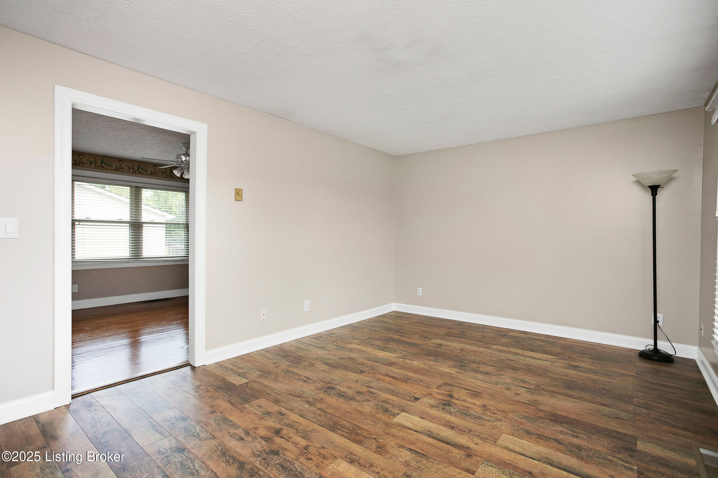 2617 Greenbriar Road Mount Washington, KY 40047 - Photo 13 of 26 2617GreenbriarRd-15