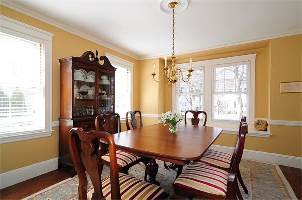 409 Weston Road Wellesley, MA 02482 - Photo 5 of 17