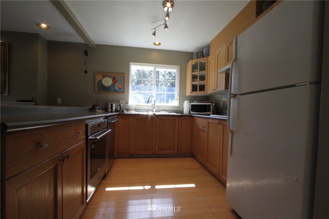 379 George Road Point Roberts, WA 98281 - Photo 12 of 20