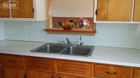 9677 Tuscola Road Clio, MI 48420 - Photo 19 of 76 20434492-18.JPG