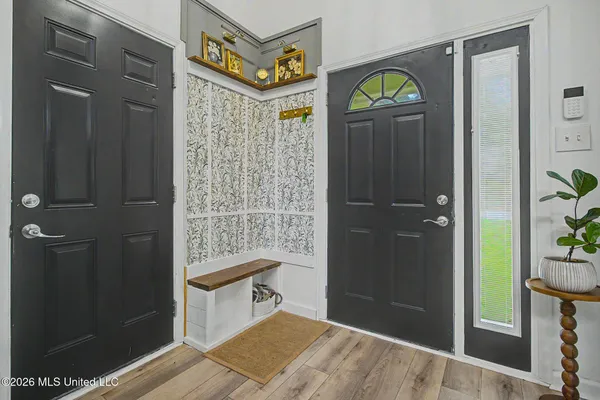 $269,900 | 5401 Sioux Drive, Ocean Springs, MS 39564