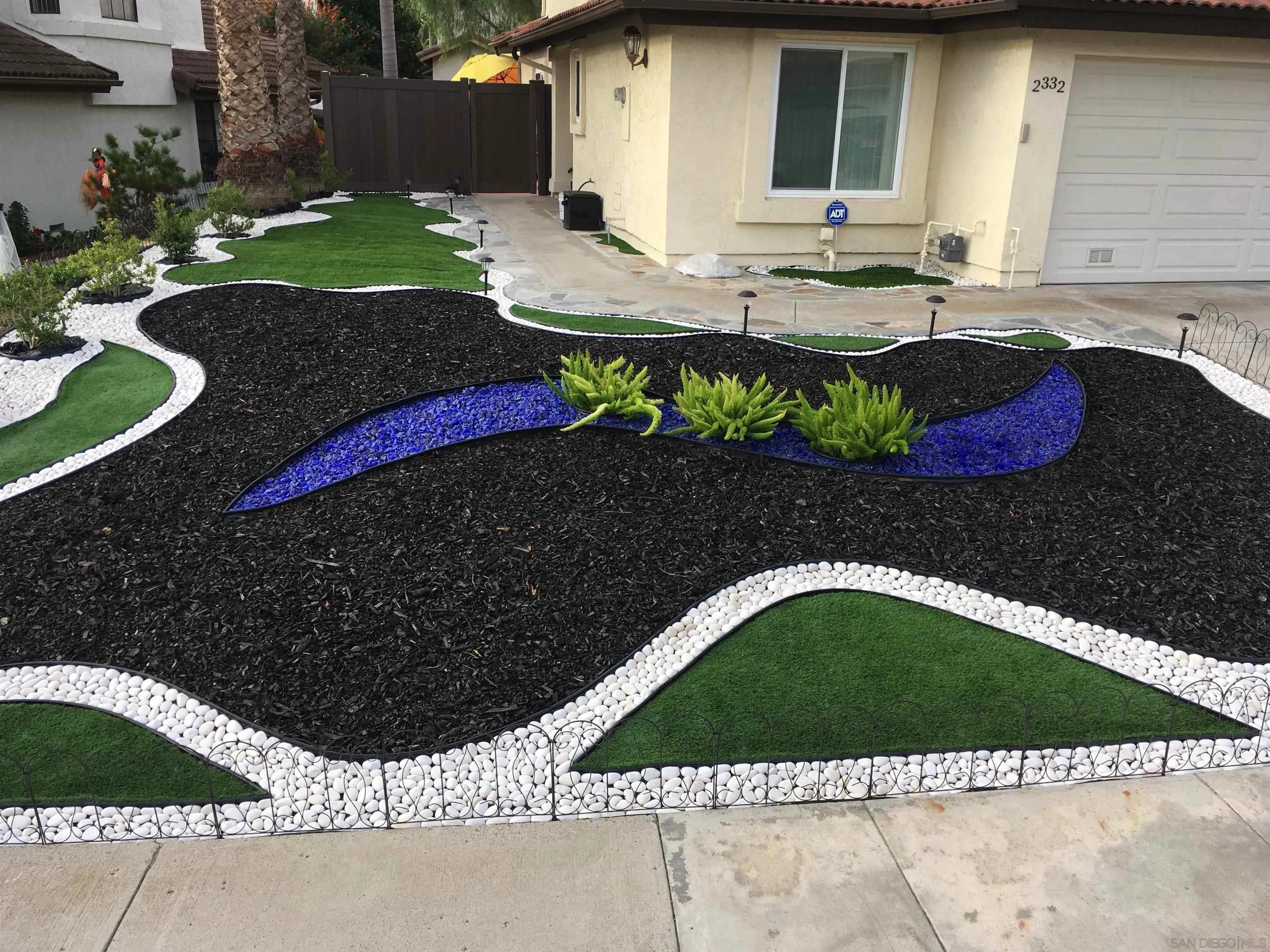 2332 Summerhill Drive Encinitas, CA 92024 - Photo 23 of 28 a view of outdoor space and yard