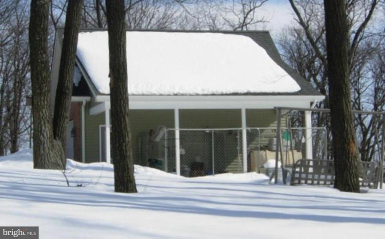 4696 Teen Barnes Road Frederick, MD 21703 - Photo 10 of 12 Garage 2