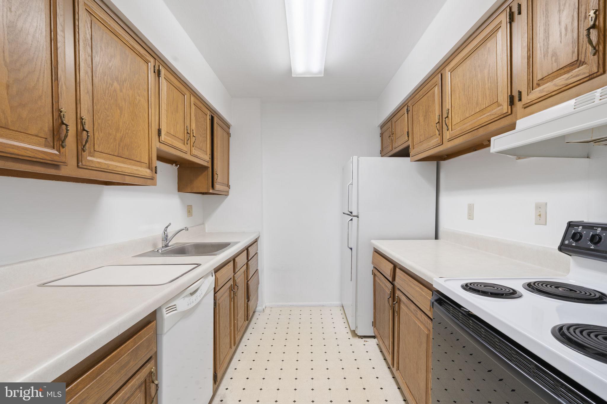 1420 Locust Street, Unit 7M Philadelphia, PA 19102 - Photo 11 of 53