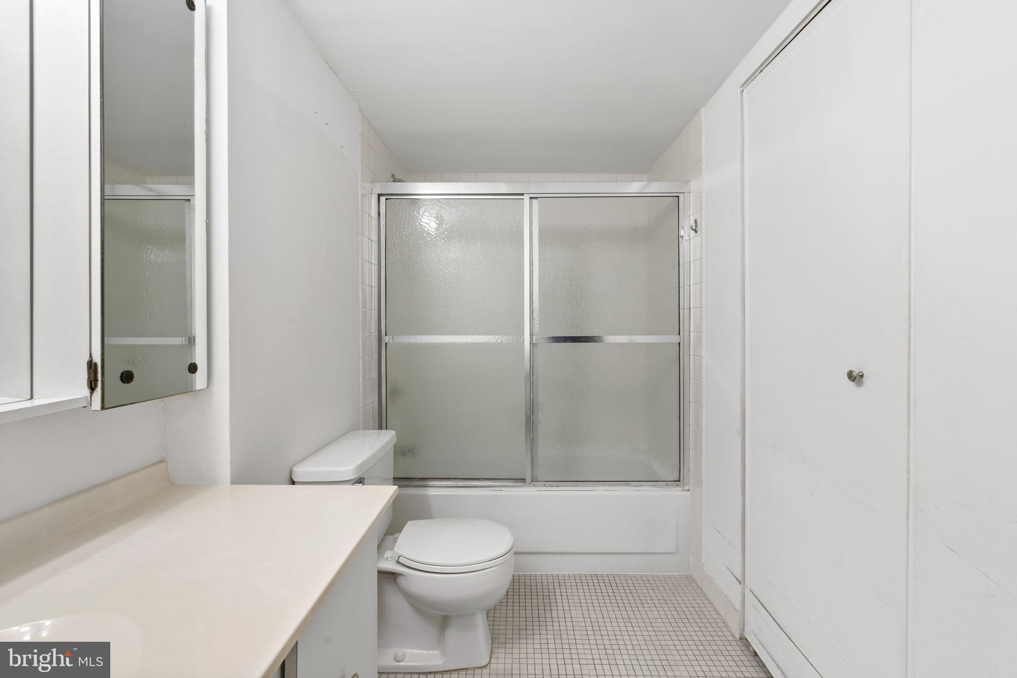 1420 Locust Street, Unit 7M Philadelphia, PA 19102 - Photo 30 of 53