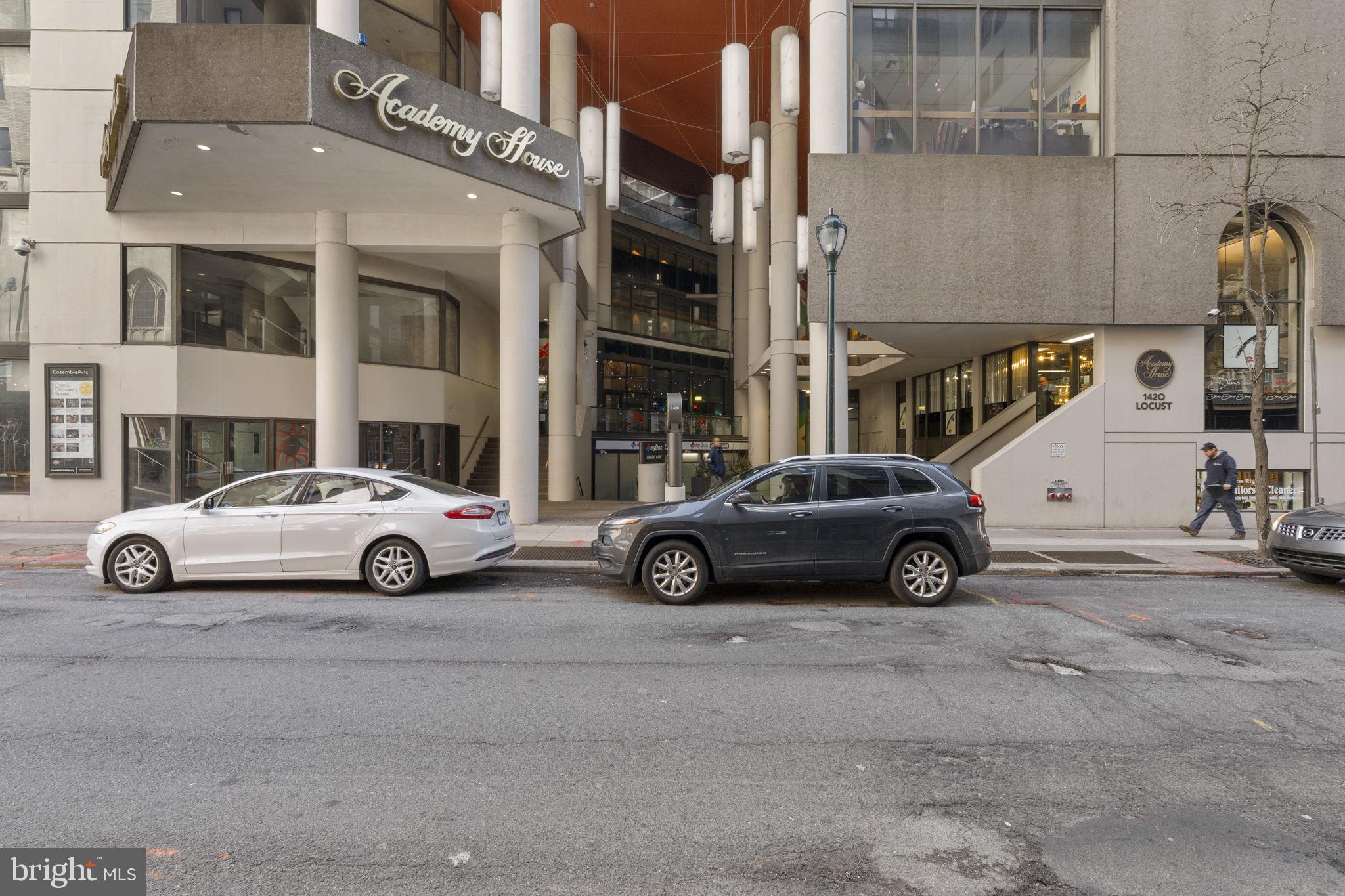 1420 Locust Street, Unit 7M Philadelphia, PA 19102 - Photo 33 of 53