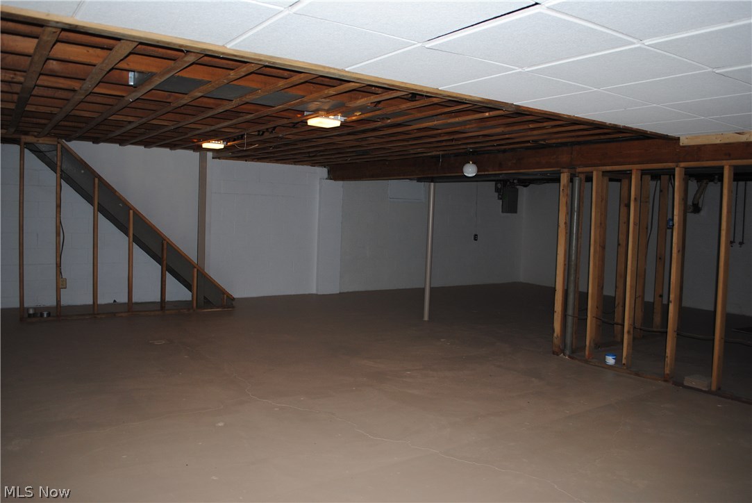 4767 Ridge Road Cortland, OH 44410 - Photo 16 of 23 Gallery Image 16
