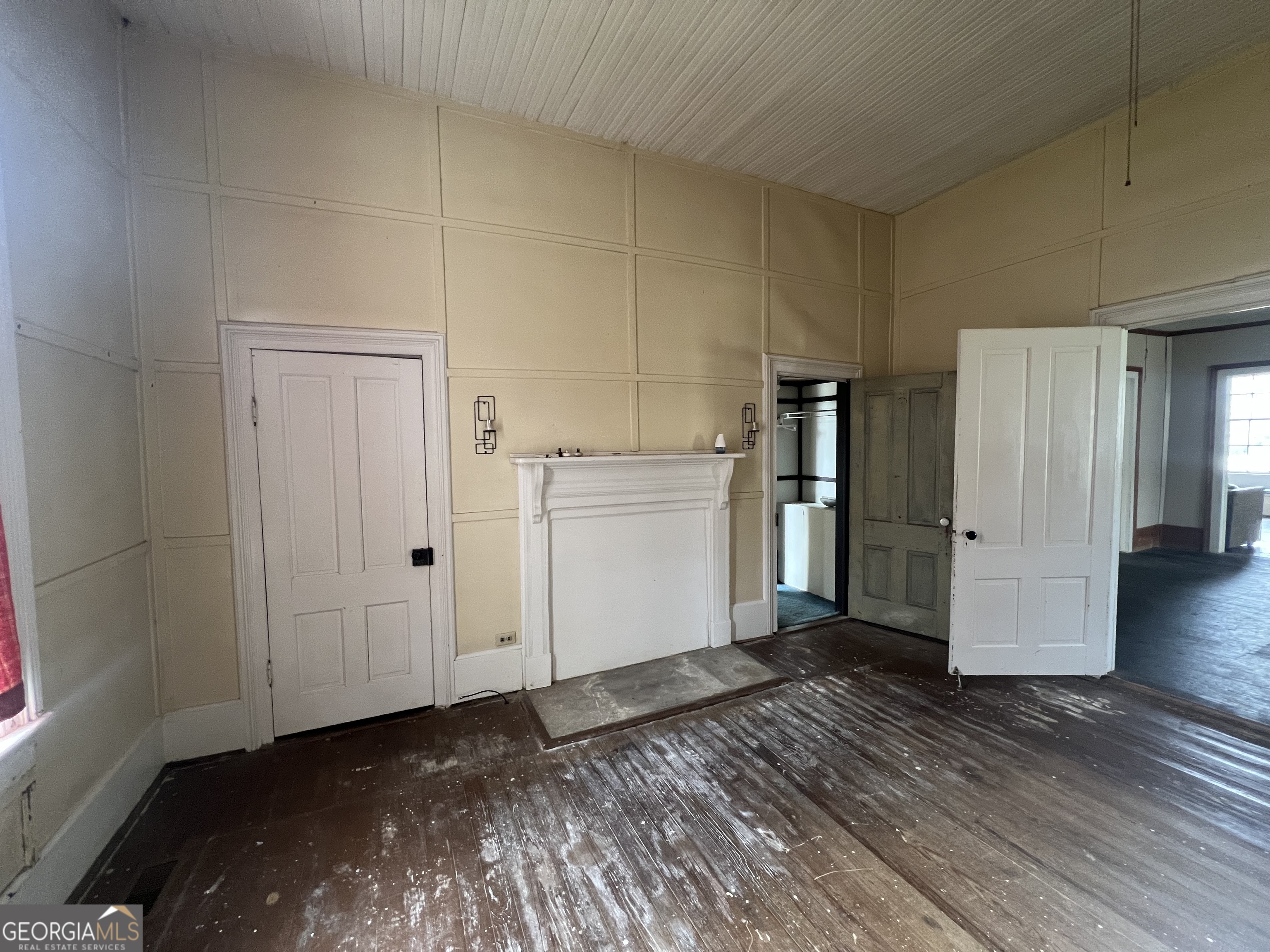 179 Independence Street Tignall, GA 30668 - Photo 11 of 21 a view of a livingroom with wooden floor