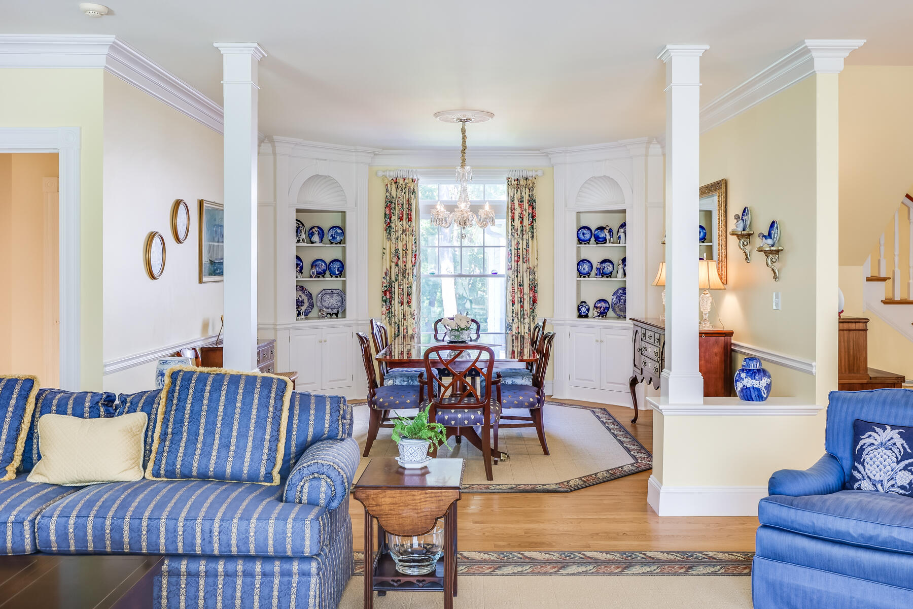 114 Seapuit Road Osterville, MA 02655 - Photo 12 of 44 Looking To Dining Room