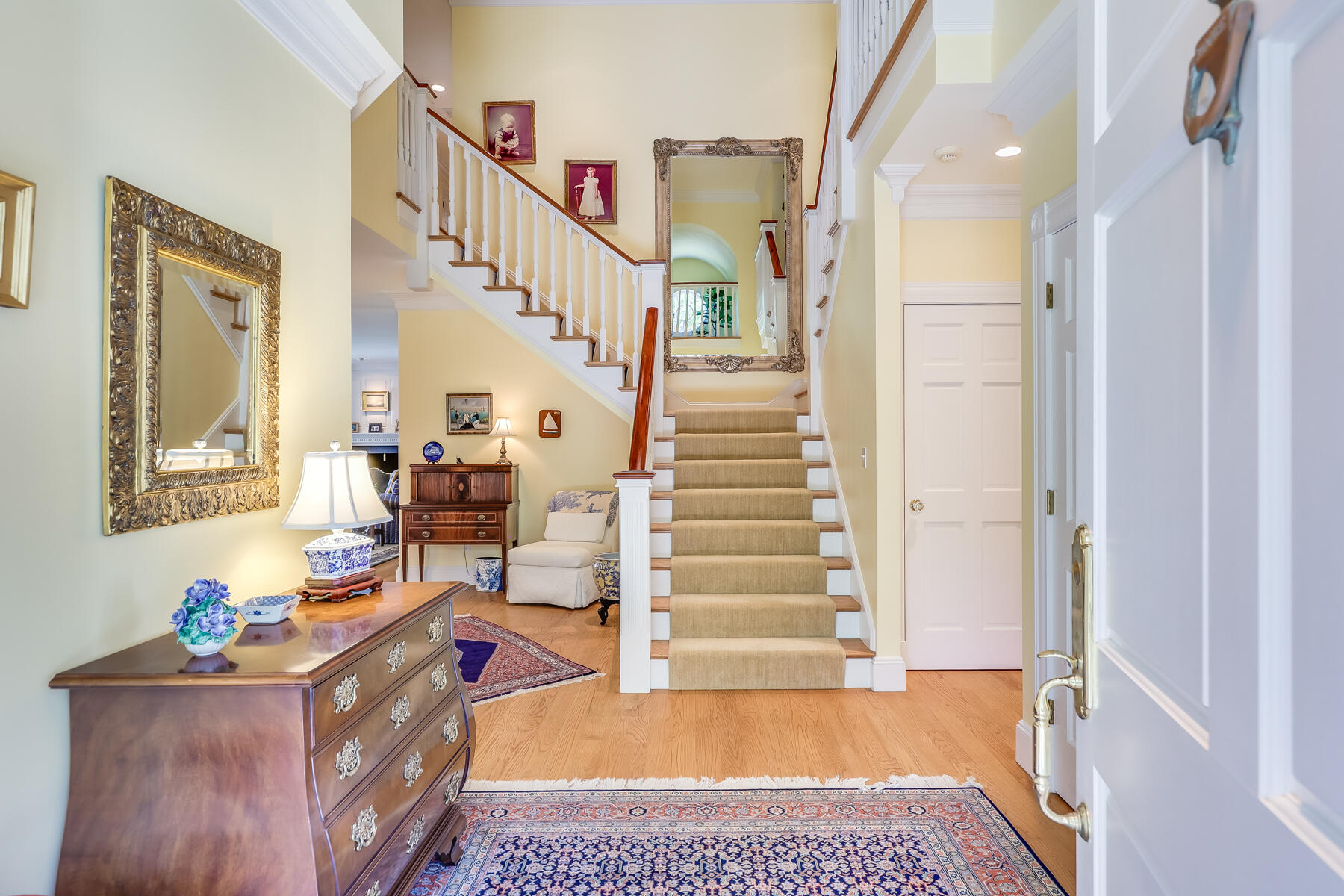 114 Seapuit Road Osterville, MA 02655 - Photo 8 of 44 Entry Hall