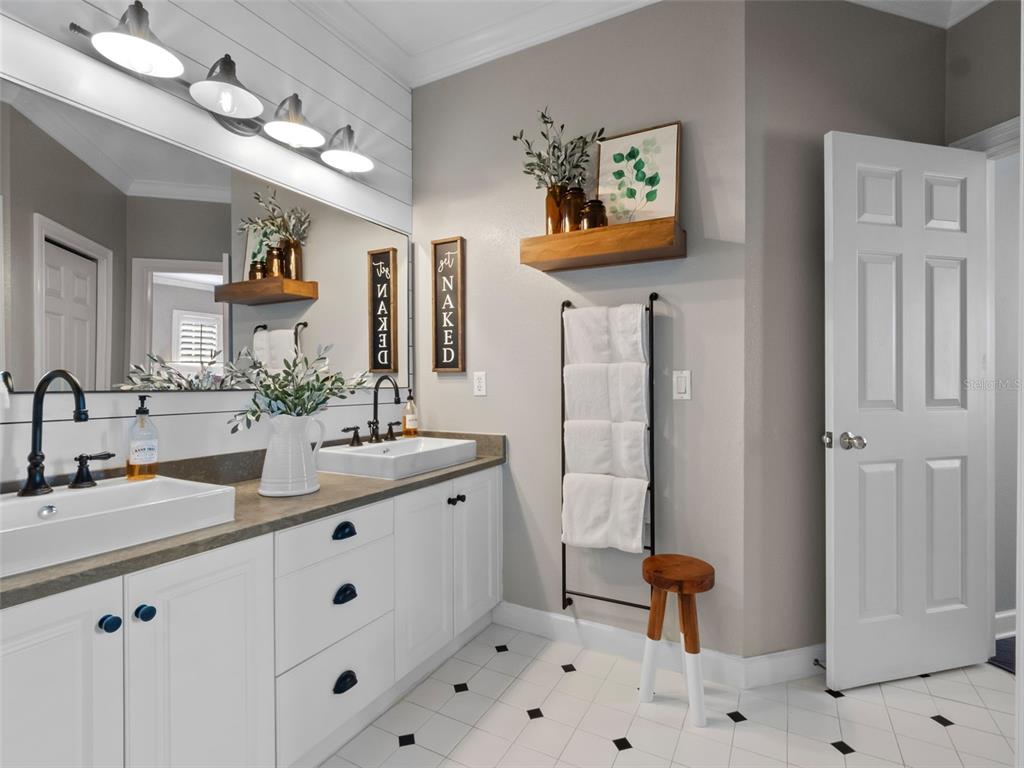 2219 Ridgewind Way Windermere, FL 34786 - Photo 23 of 45