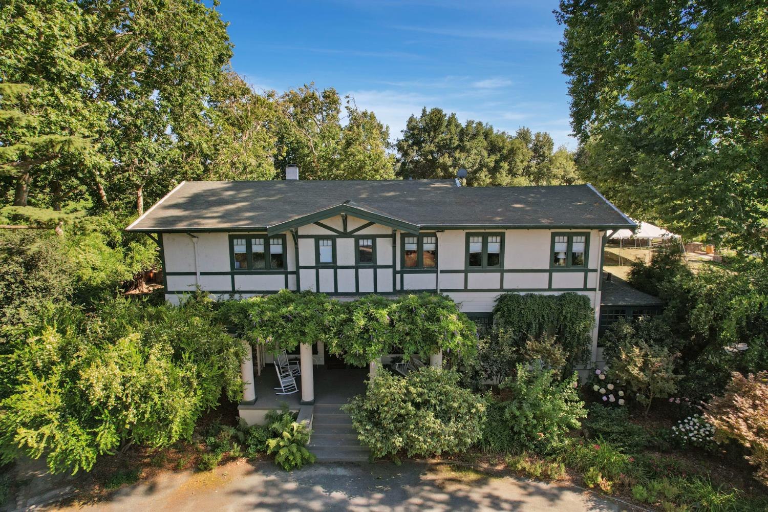 19877 North Davis Road Lodi, CA 95242 - Photo 13 of 18 Gallery Image 13