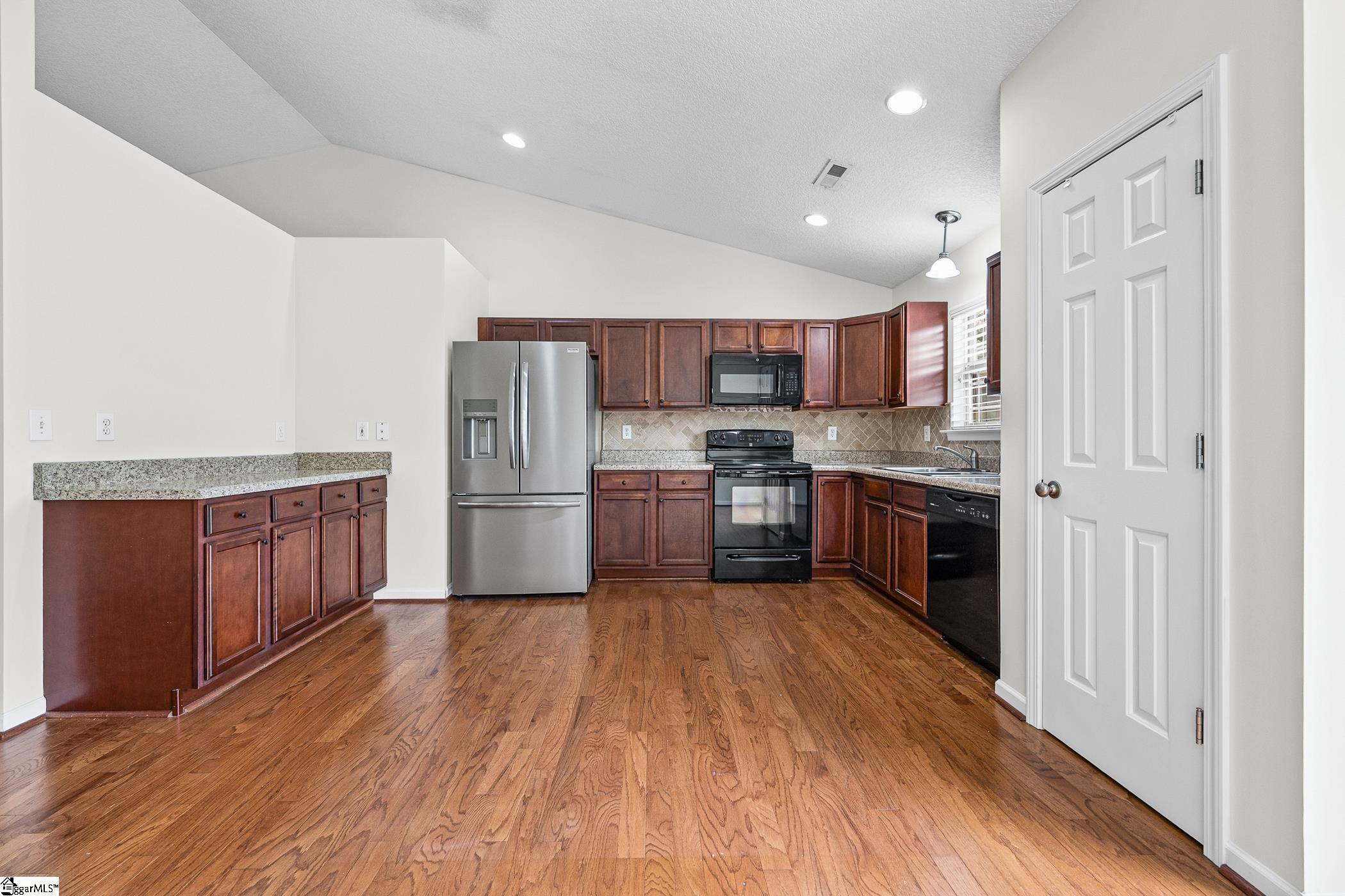 601 Chartwell Drive Greer, SC 29650 - Photo 10 of 31