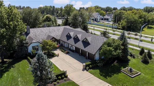 $2,700,000 | 3849 West 139th Terrace, Leawood, KS 66224