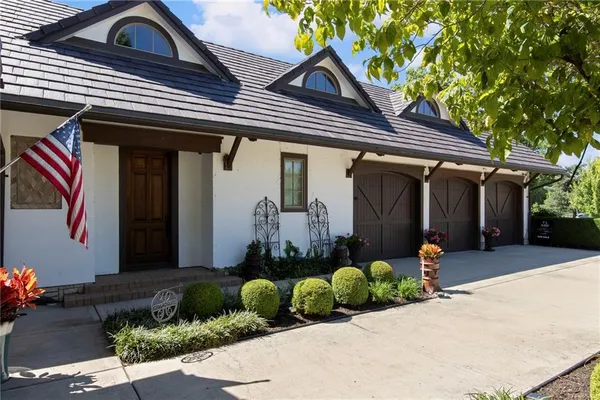 $2,700,000 | 3849 West 139th Terrace, Leawood, KS 66224