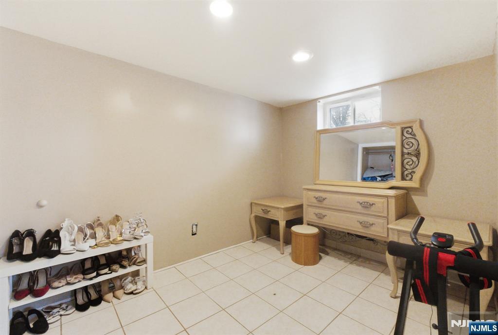 64 John Ryle Avenue Haledon, NJ 07508 - Photo 27 of 44