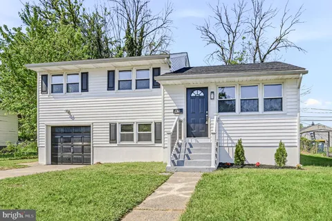 $365,000 | 42 Briarcliff Drive, New Castle, DE 19720
