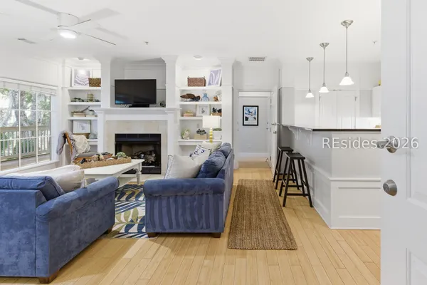 $1,150,000 | 101 Avenue Of Oaks, Daufuskie Island, SC 29915