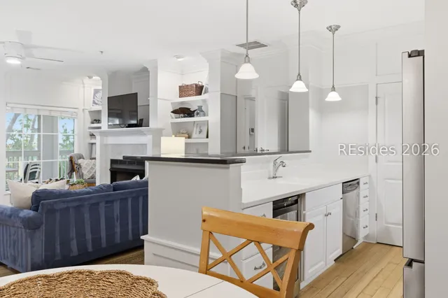 $1,200,000 | 101 Avenue Of Oaks, Daufuskie Island, SC 29915