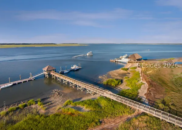 $1,150,000 | 101 Avenue Of Oaks, Daufuskie Island, SC 29915