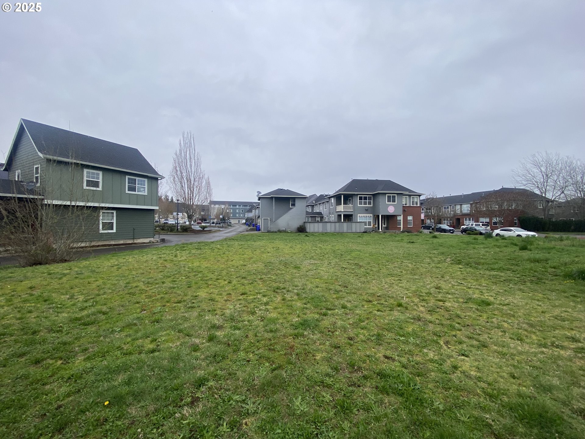 1305 Northeast Village Street Fairview, OR 97024 - Photo 5 of 11 a front view of a house with garden