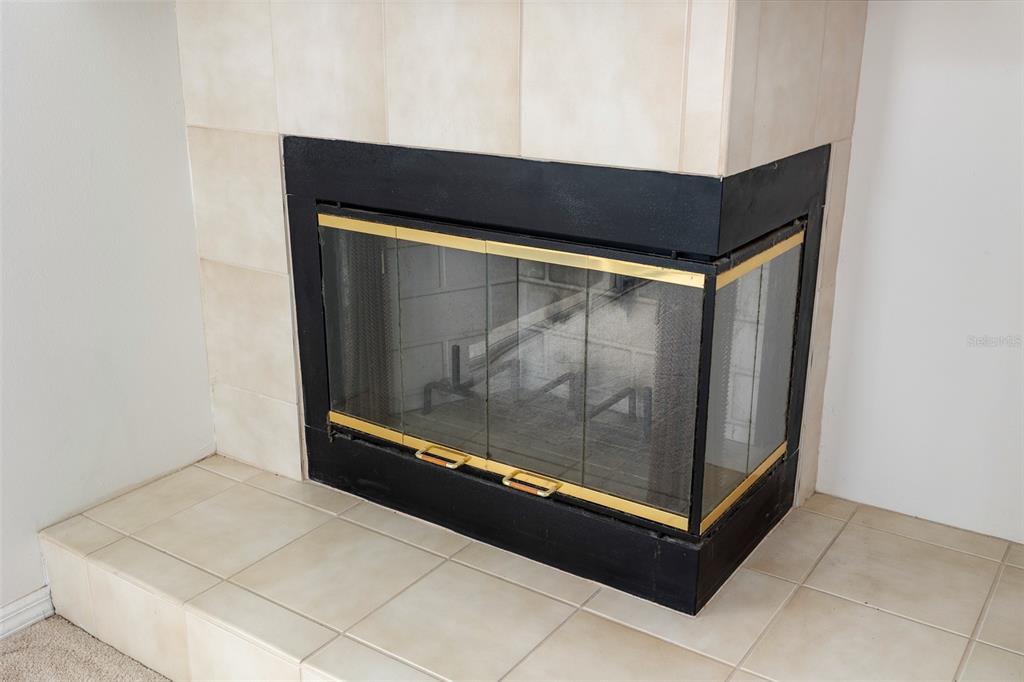 2513 Regal River Road Valrico, FL 33596 - Photo 21 of 46 a room with washing machine