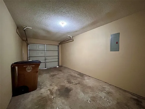 $1,195 | 8910 Schick Road, Unit D, Austin, TX 78729