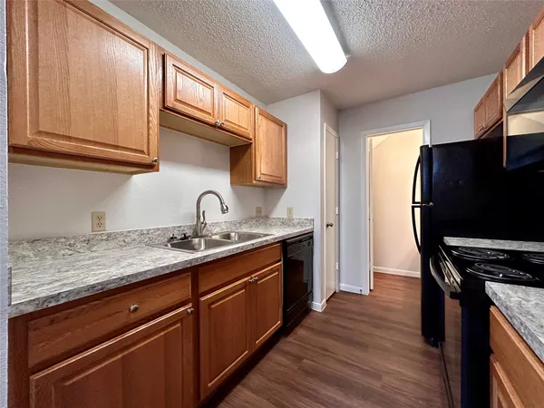 $1,195 | 8910 Schick Road, Unit D, Austin, TX 78729