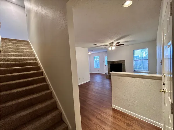 $1,195 | 8910 Schick Road, Unit D, Austin, TX 78729