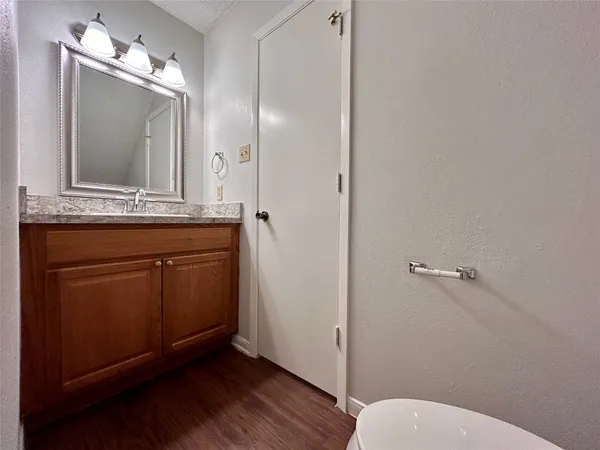$1,195 | 8910 Schick Road, Unit D, Austin, TX 78729