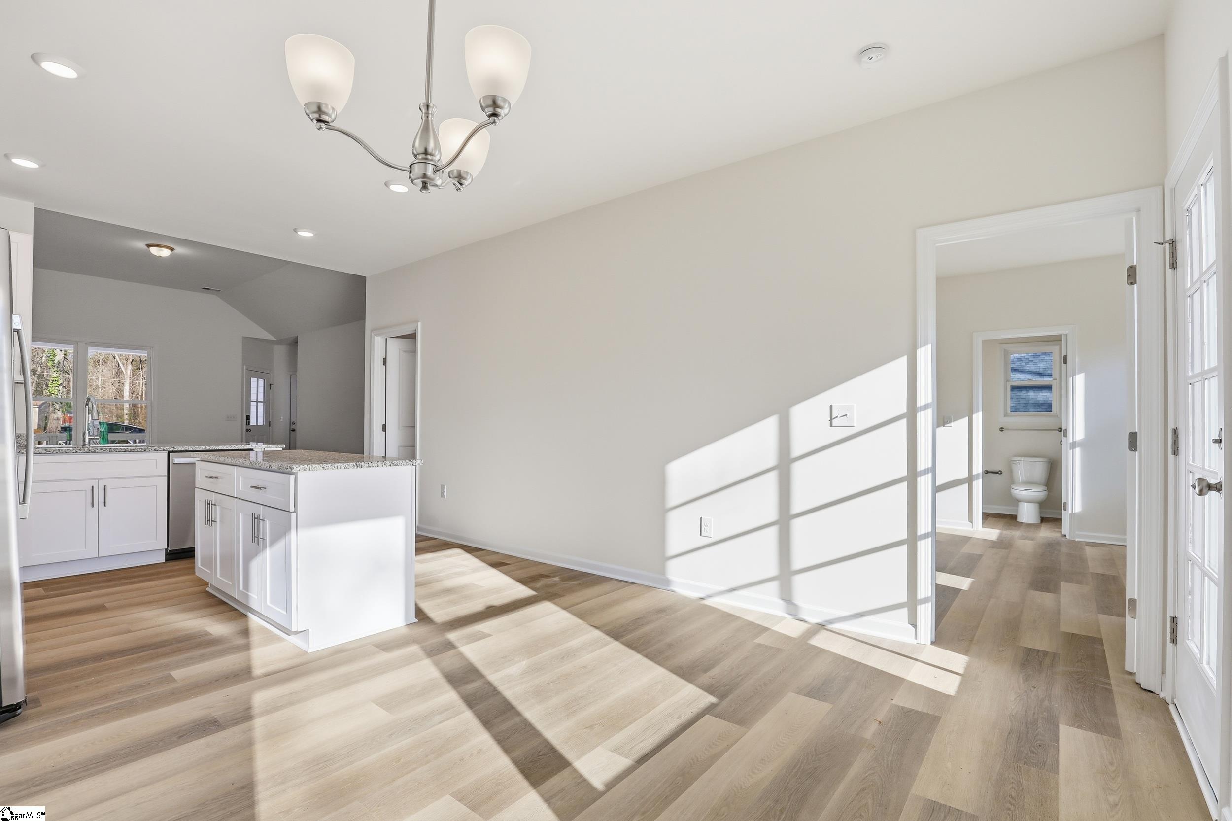 213 Carswell Drive Anderson, SC 29624 - Photo 11 of 29