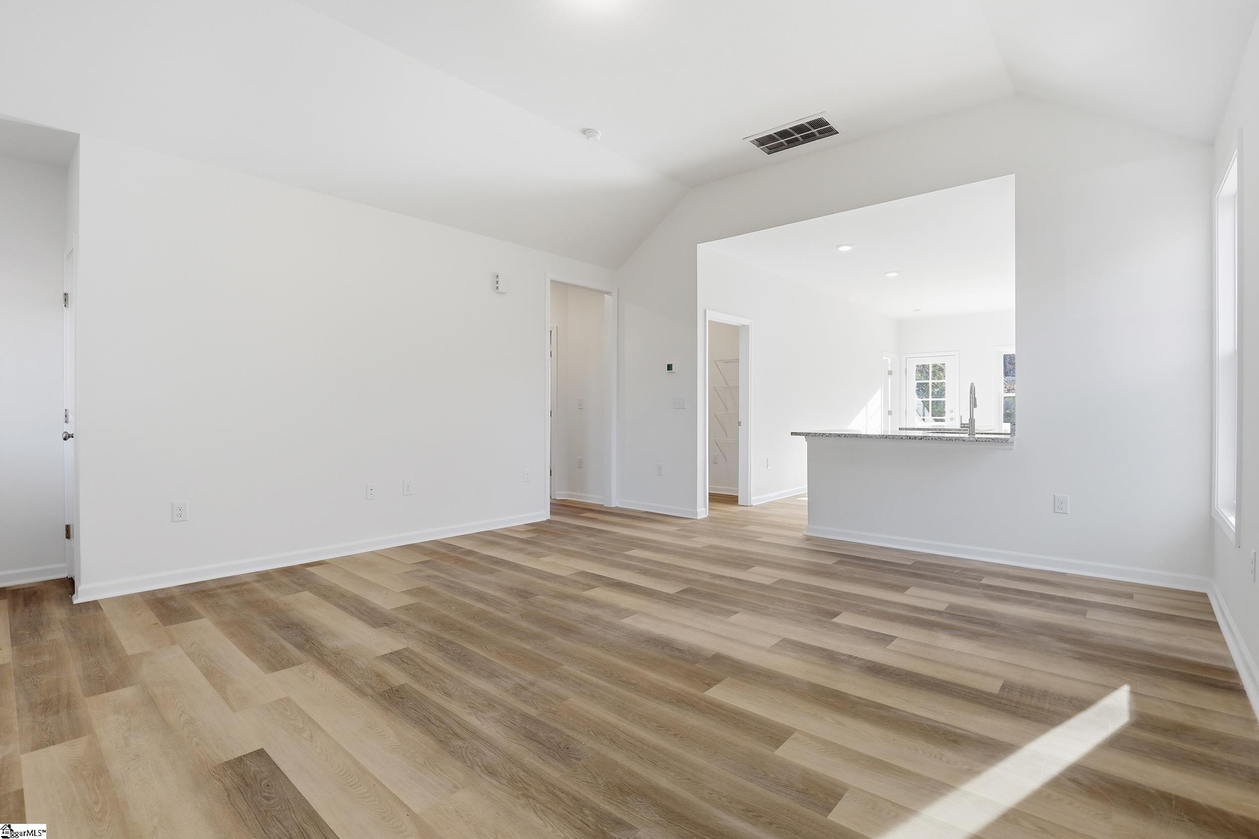 213 Carswell Drive Anderson, SC 29624 - Photo 5 of 29