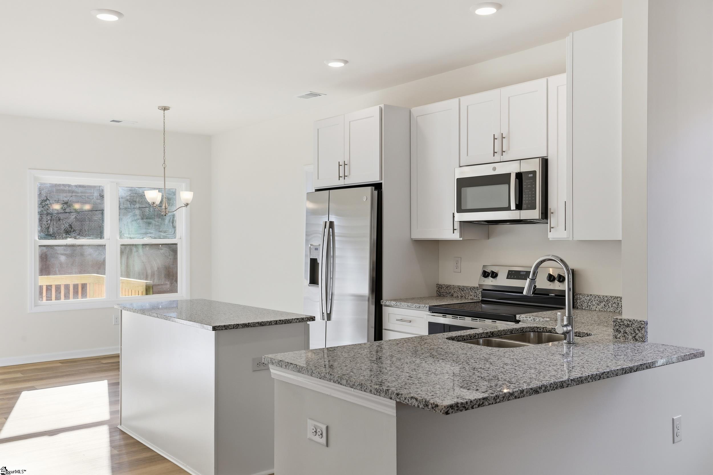 213 Carswell Drive Anderson, SC 29624 - Photo 7 of 29