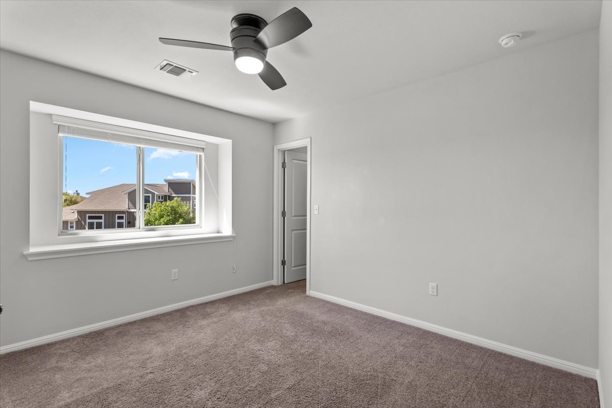 7000 Cardinal Bloom Loop Austin, TX 78744 - Photo 21 of 34