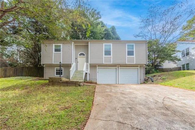 $305,000 | 1821 Hickory Creek Court Northwest, Acworth, GA 30102