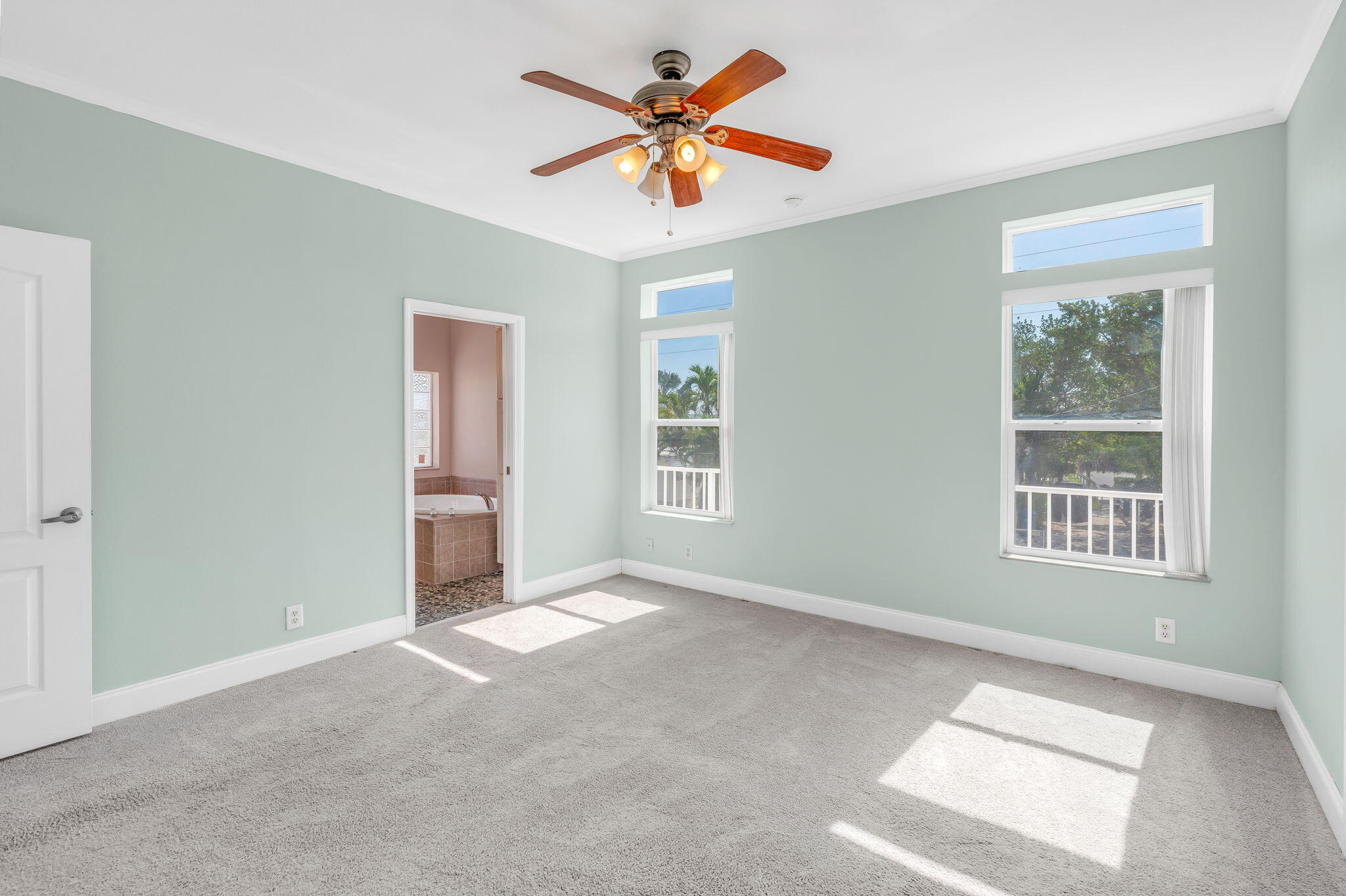 116 Long Key Road Key Largo, FL 33037 - Photo 11 of 32 Primary Bedroom -15