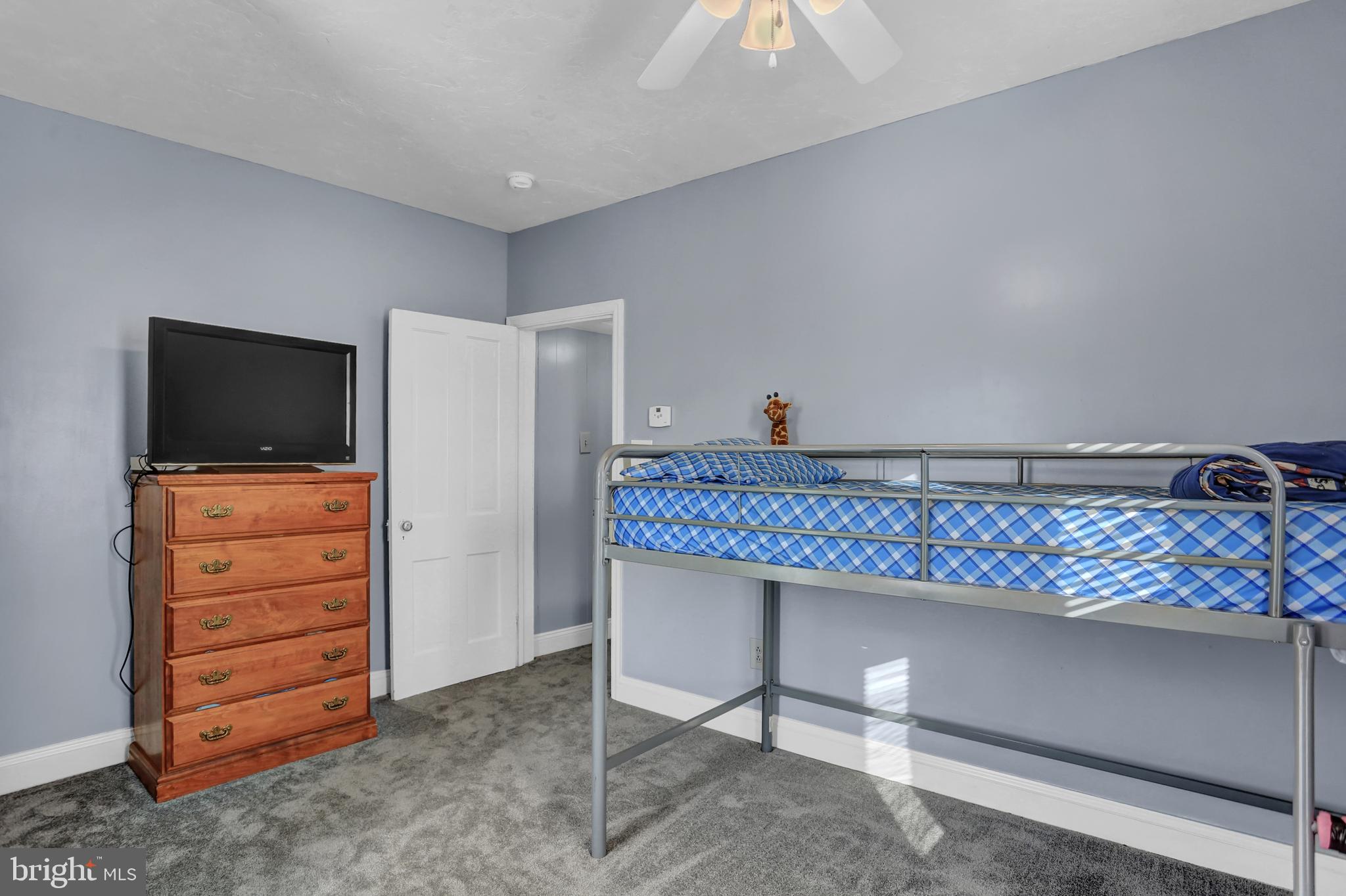 613 York Street Hanover, PA 17331 - Photo 12 of 34 Gallery Image 12