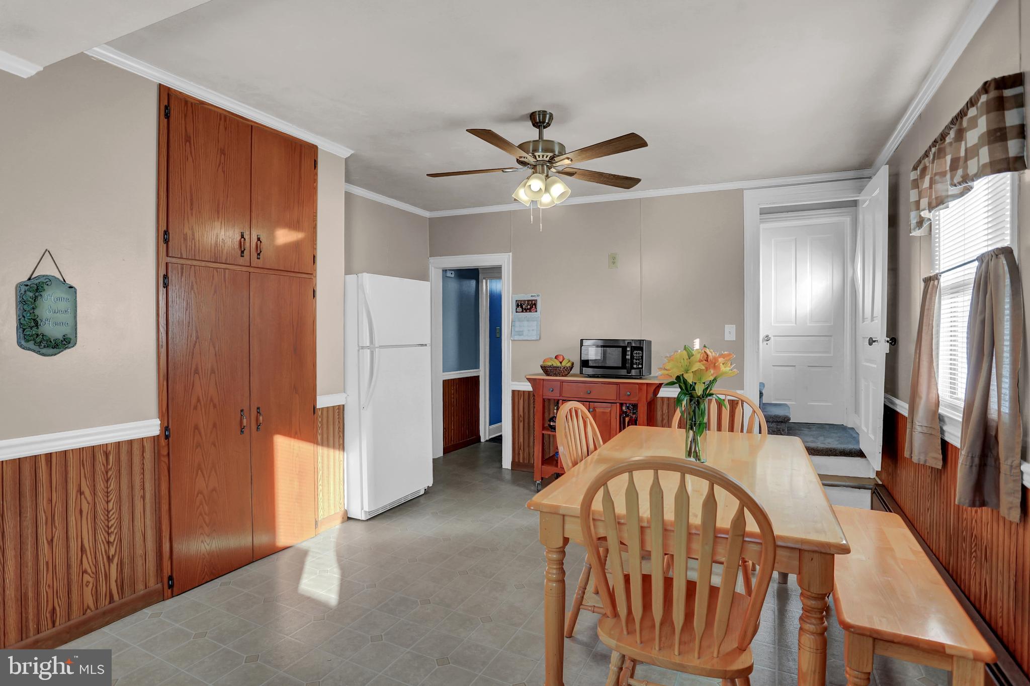 613 York Street Hanover, PA 17331 - Photo 8 of 34 Gallery Image 8