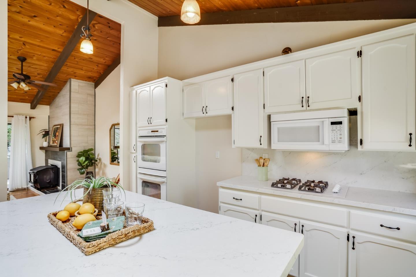 1910 Day Valley Road Aptos, CA 95003 - Photo 13 of 55 Gallery Image 13
