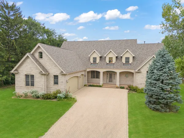 $1,000,000 | 13050 South 85th Avenue, Palos Park, IL 60464