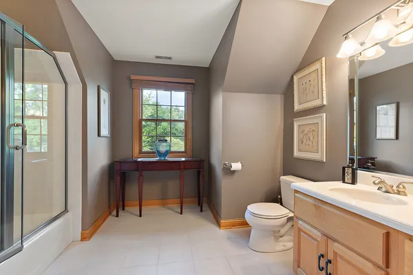 $1,000,000 | 13050 South 85th Avenue, Palos Park, IL 60464