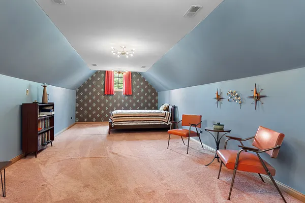 $1,000,000 | 13050 South 85th Avenue, Palos Park, IL 60464
