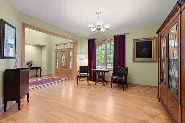 $1,000,000 | 13050 South 85th Avenue, Palos Park, IL 60464