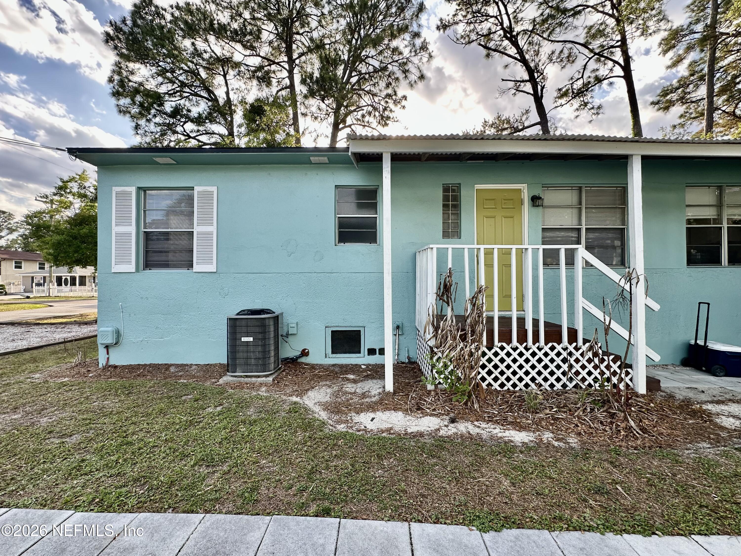 93 Lewis Street Atlantic Beach, FL 32233 - Photo 2 of 11 IMG_0210